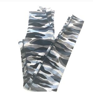 Lululemon Wunder Under High Waisted pants size 4